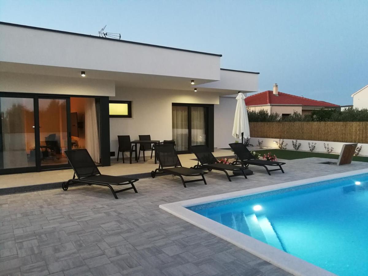 Villa Abelia Pirovac Eksteriør billede